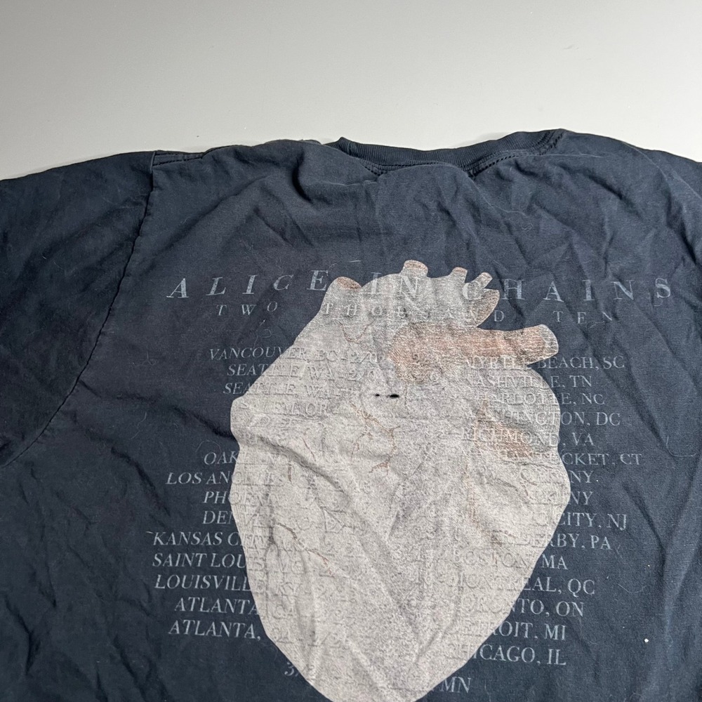 Alice In Chains Black Gives Way To Blue 2010 Tour Shirt Black Graphic Tee Small - Picture 3 of 9